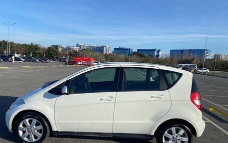 Mercedes-Benz A-Класс, 2011 год, 1 040 000 рублей, 3 фотография