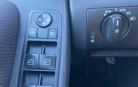 Mercedes-Benz A-Класс, 2011 год, 1 040 000 рублей, 8 фотография