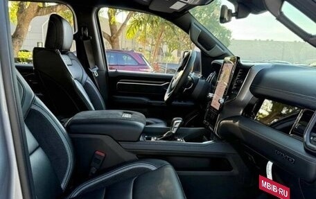 Rambler 1500, 2025 год, 10 000 000 рублей, 14 фотография