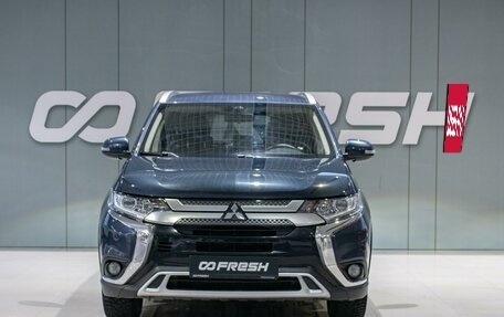 Mitsubishi Outlander III рестайлинг 3, 2021 год, 2 399 000 рублей, 3 фотография