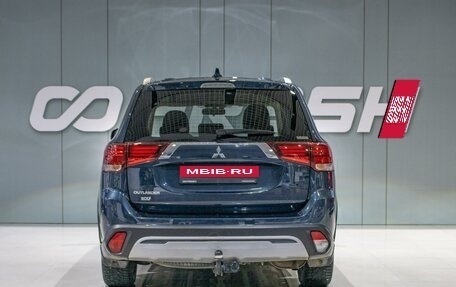 Mitsubishi Outlander III рестайлинг 3, 2021 год, 2 399 000 рублей, 4 фотография