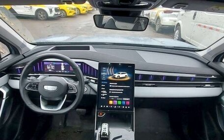 Geely Atlas, 2024 год, 3 529 880 рублей, 5 фотография