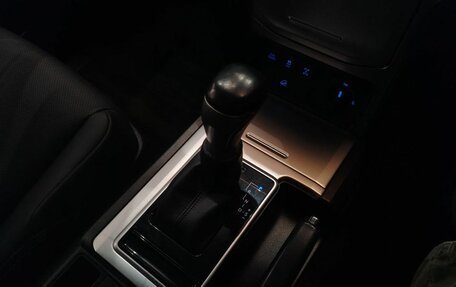 Toyota Land Cruiser Prado 150 рестайлинг 2, 2022 год, 6 399 000 рублей, 19 фотография