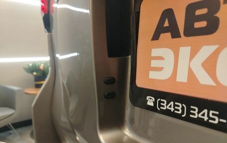 Toyota Land Cruiser Prado 150 рестайлинг 2, 2022 год, 6 399 000 рублей, 31 фотография