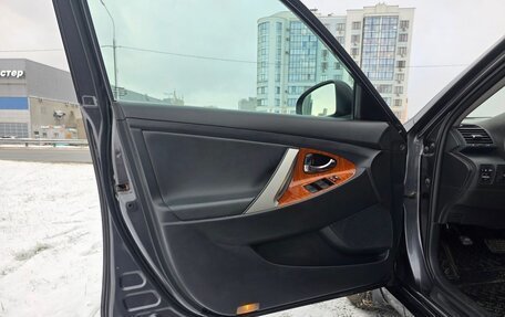 Toyota Camry, 2010 год, 1 125 000 рублей, 16 фотография