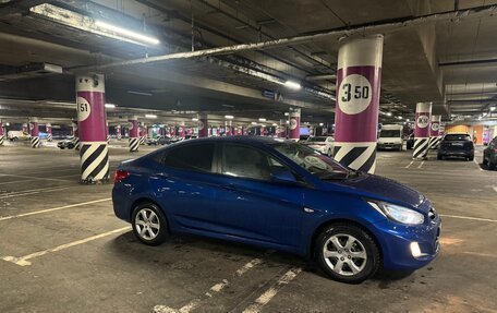 Hyundai Solaris II рестайлинг, 2011 год, 580 000 рублей, 5 фотография