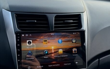 Hyundai Solaris II рестайлинг, 2011 год, 580 000 рублей, 4 фотография