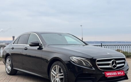 Mercedes-Benz E-Класс, 2016 год, 2 190 000 рублей, 3 фотография