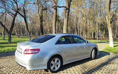 Toyota Camry, 2010 год, 1 300 000 рублей, 4 фотография