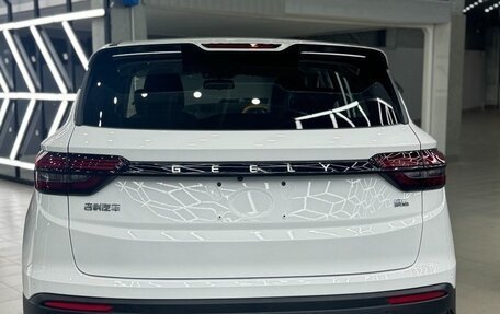 Geely Coolray I, 2025 год, 1 890 000 рублей, 13 фотография