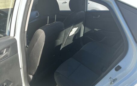 Hyundai Solaris II рестайлинг, 2017 год, 830 000 рублей, 8 фотография