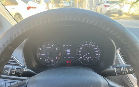 Hyundai Solaris II рестайлинг, 2017 год, 830 000 рублей, 3 фотография