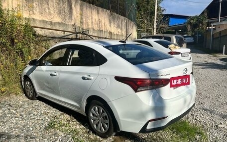 Hyundai Solaris II рестайлинг, 2017 год, 830 000 рублей, 5 фотография