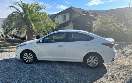 Hyundai Solaris II рестайлинг, 2017 год, 830 000 рублей, 18 фотография