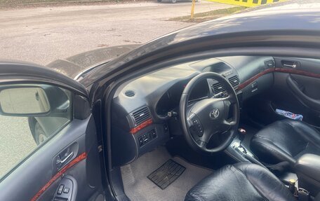 Toyota Avensis III рестайлинг, 2006 год, 850 000 рублей, 13 фотография