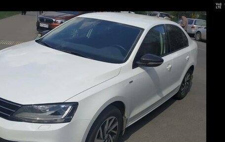 Volkswagen Jetta VI, 2017 год, 1 850 000 рублей, 6 фотография