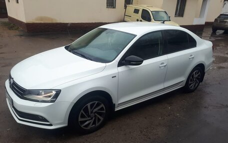 Volkswagen Jetta VI, 2017 год, 1 850 000 рублей, 15 фотография