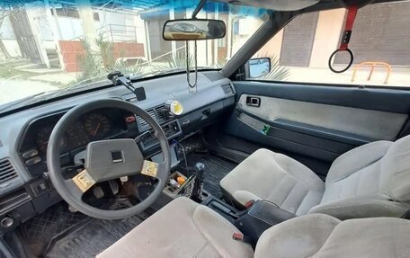 Mazda 626, 1987 год, 210 000 рублей, 5 фотография