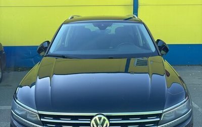 Volkswagen Tiguan II, 2018 год, 2 050 000 рублей, 1 фотография