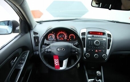 KIA cee'd I рестайлинг, 2010 год, 550 000 рублей, 13 фотография