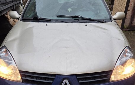 Renault Symbol I, 2006 год, 300 000 рублей, 1 фотография