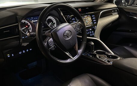 Toyota Camry, 2020 год, 3 700 000 рублей, 7 фотография