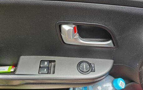 KIA Rio III рестайлинг, 2016 год, 1 090 000 рублей, 12 фотография