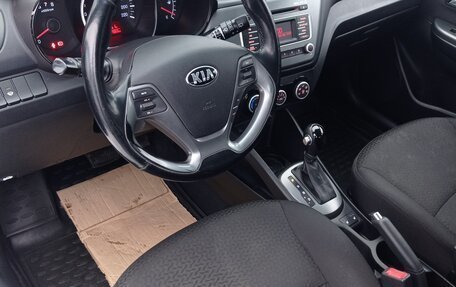 KIA Rio III рестайлинг, 2015 год, 995 000 рублей, 5 фотография