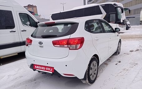 KIA Rio III рестайлинг, 2015 год, 995 000 рублей, 4 фотография