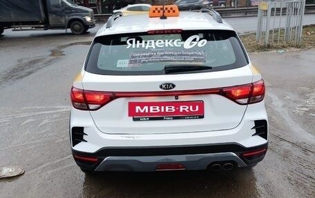 KIA Rio IV, 2021 год, 1 350 000 рублей, 4 фотография