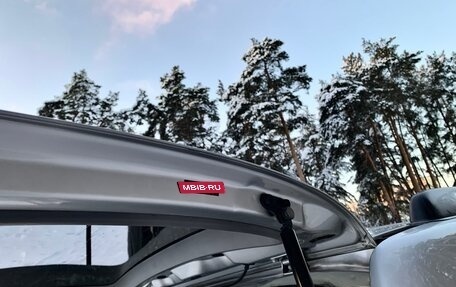 Toyota Land Cruiser 100 рестайлинг 2, 2006 год, 2 175 000 рублей, 8 фотография