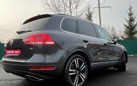Volkswagen Touareg III, 2010 год, 2 200 000 рублей, 11 фотография