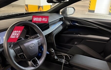 Toyota Camry, 2025 год, 4 290 000 рублей, 3 фотография