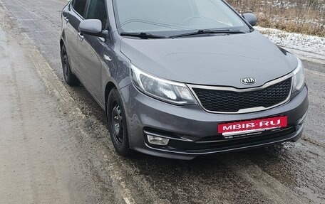 KIA Rio III рестайлинг, 2015 год, 1 250 000 рублей, 8 фотография