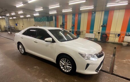 Toyota Camry, 2015 год, 2 200 000 рублей, 9 фотография
