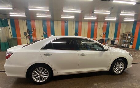 Toyota Camry, 2015 год, 2 200 000 рублей, 8 фотография