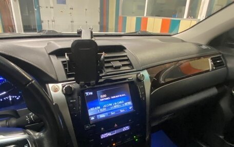 Toyota Camry, 2015 год, 2 200 000 рублей, 14 фотография