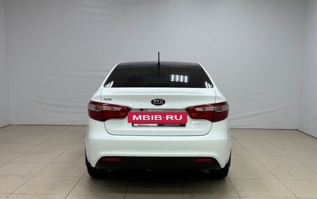 KIA Rio III рестайлинг, 2014 год, 820 000 рублей, 5 фотография