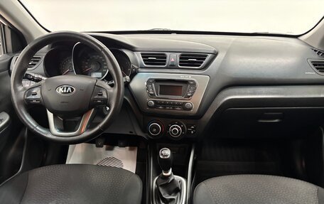 KIA Rio III рестайлинг, 2014 год, 820 000 рублей, 10 фотография