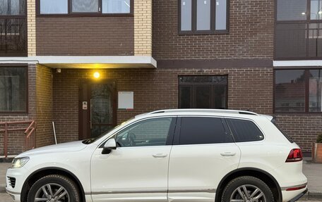 Volkswagen Touareg III, 2016 год, 3 300 000 рублей, 2 фотография