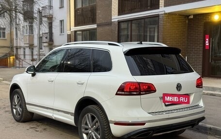 Volkswagen Touareg III, 2016 год, 3 300 000 рублей, 3 фотография