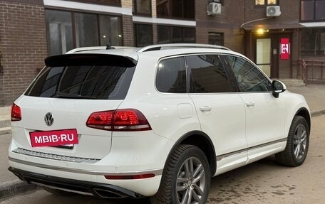 Volkswagen Touareg III, 2016 год, 3 300 000 рублей, 8 фотография