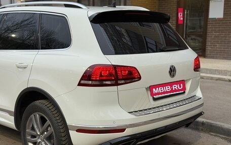 Volkswagen Touareg III, 2016 год, 3 300 000 рублей, 12 фотография
