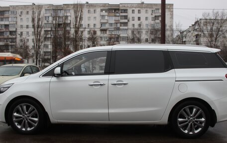 KIA Carnival III, 2017 год, 2 449 990 рублей, 5 фотография