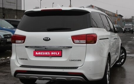 KIA Carnival III, 2017 год, 2 449 990 рублей, 9 фотография