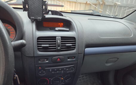 Renault Symbol I, 2006 год, 300 000 рублей, 8 фотография