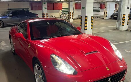 Ferrari California I рестайлинг, 2010 год, 9 500 000 рублей, 8 фотография