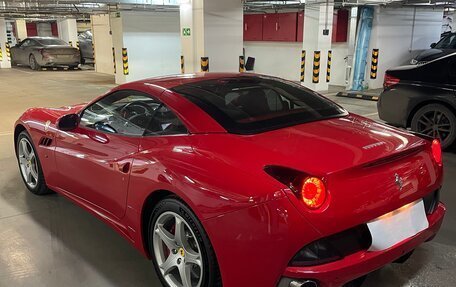 Ferrari California I рестайлинг, 2010 год, 9 500 000 рублей, 6 фотография