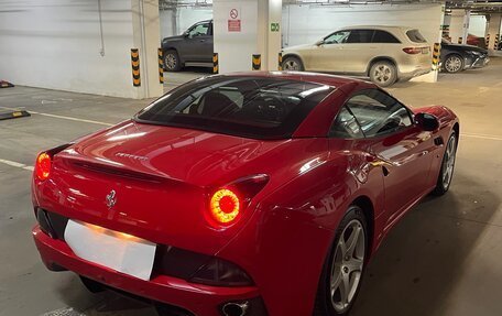 Ferrari California I рестайлинг, 2010 год, 9 500 000 рублей, 5 фотография