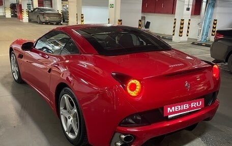 Ferrari California I рестайлинг, 2010 год, 9 500 000 рублей, 9 фотография